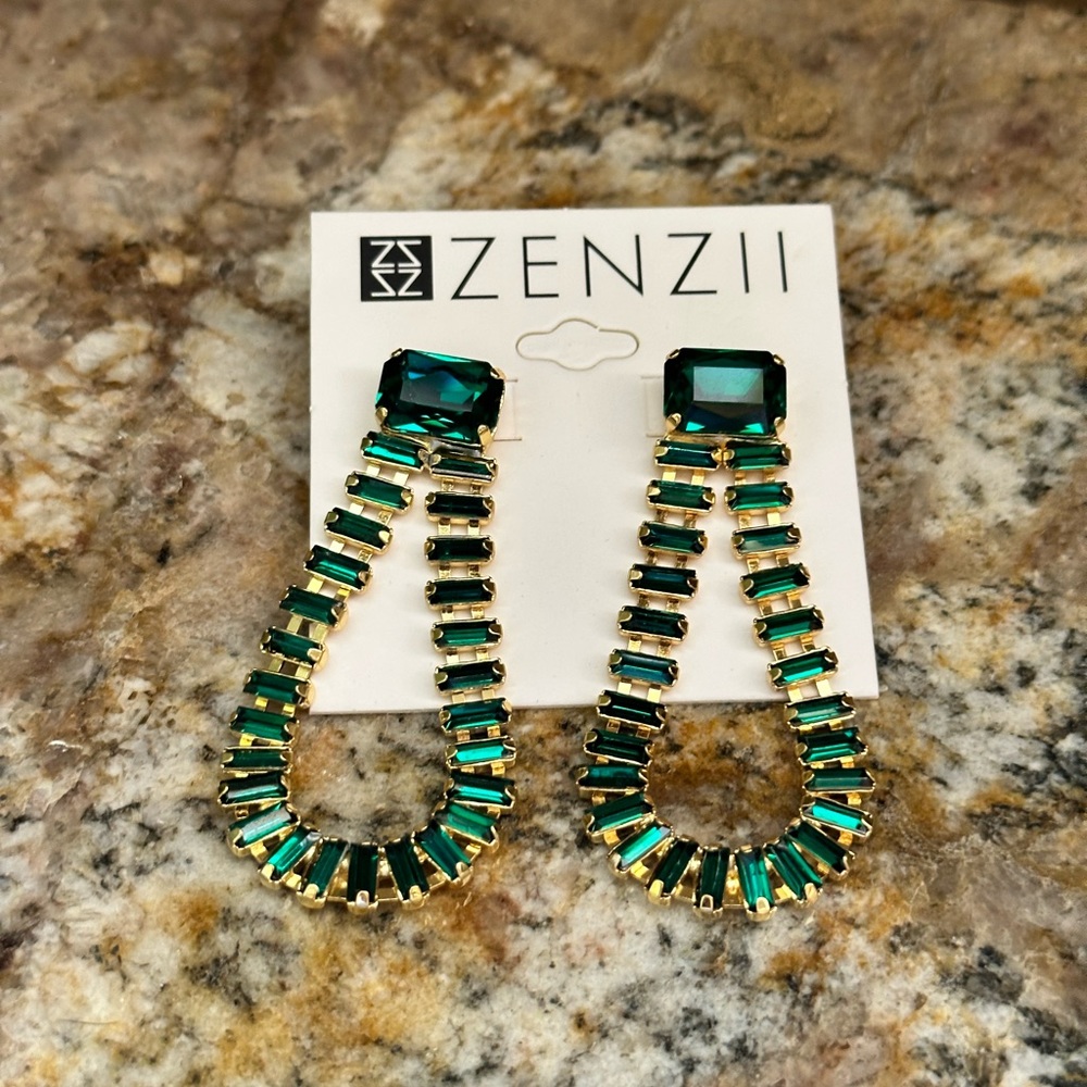 Gold Green Gemstone Earrings - Picture 11 of 11